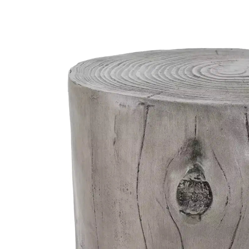 Tavolino rotondo rustico in cemento leggero con design a tronco d'albero