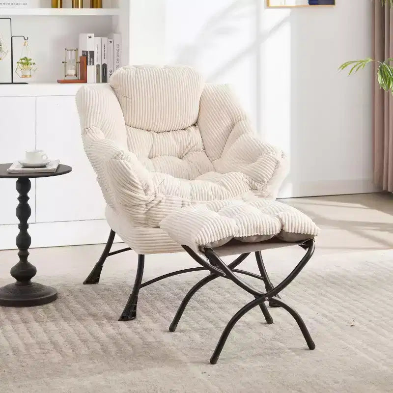 Poltrona accent lounge moderna con pouf, braccioli e tasca laterale