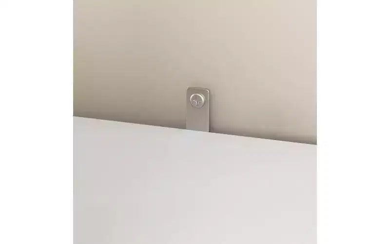 Comò a 9 cassetti senza maniglie, design moderno in legno bianco opaco per camera da letto